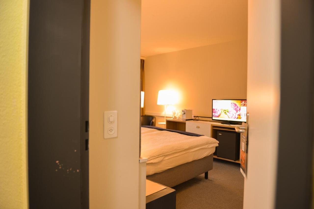 Seehotel Riviera At Lake Lucerne Gersau Εξωτερικό φωτογραφία